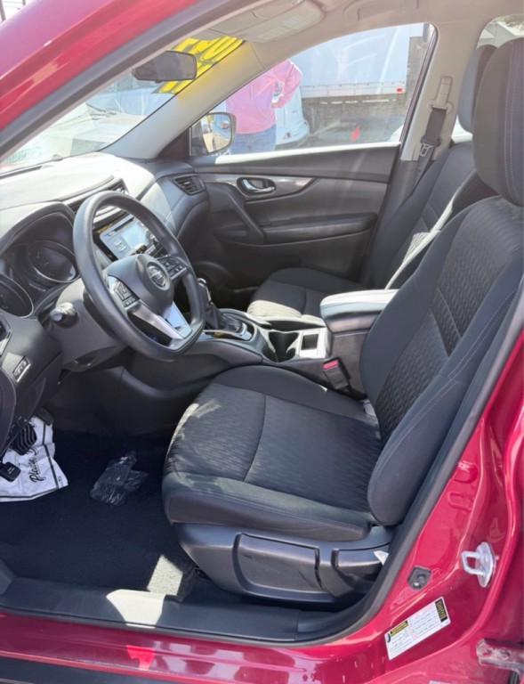 2017 Nissan Rogue Image 7