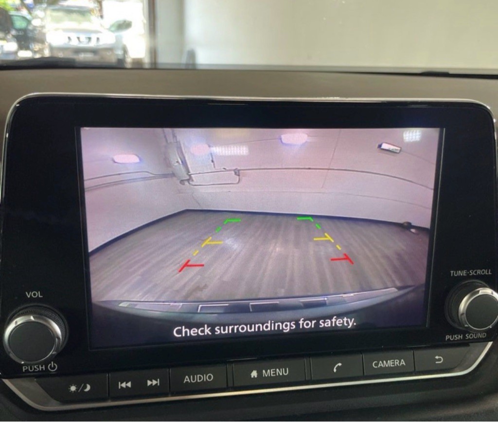 2022 Nissan Rogue Image 13