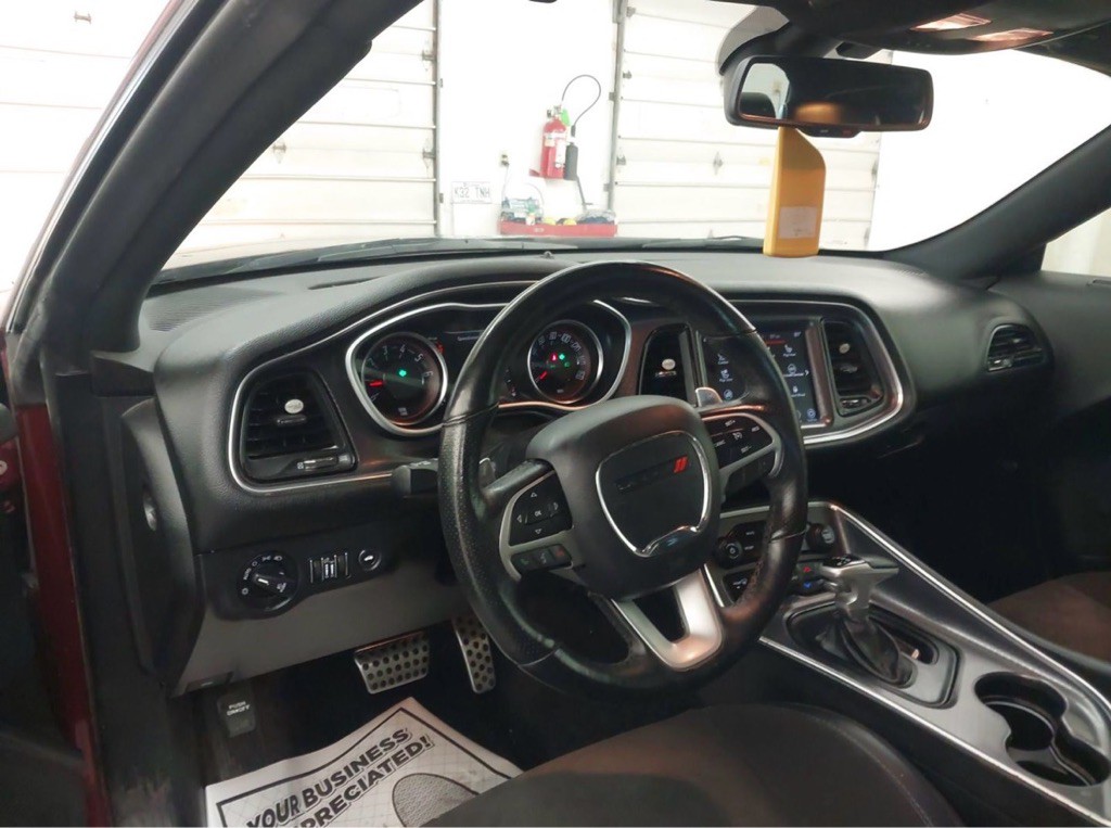 2017 Dodge Challenger Image 7