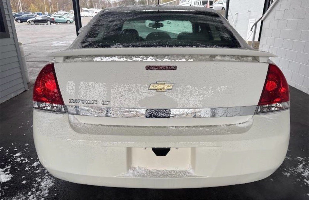 2008 Chevrolet Impala Image 4