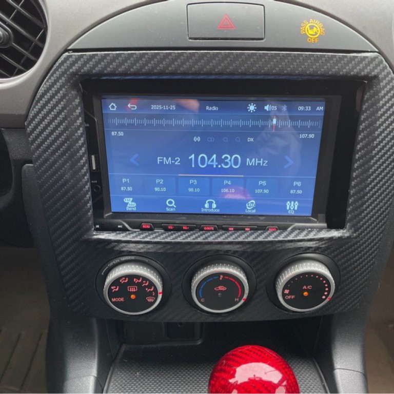 2011 Mazda MX-5 Miata Image 11