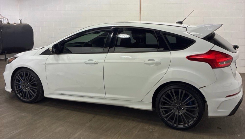 2017 Ford Focus Image 4