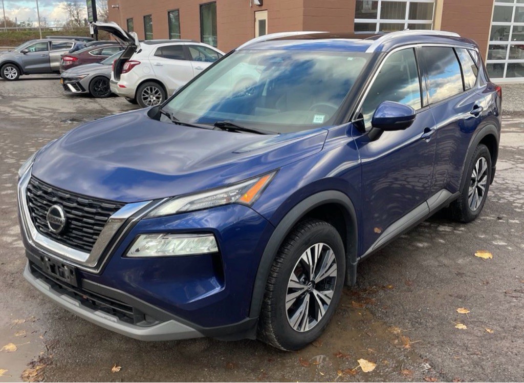 2021 Nissan Rogue Image 1