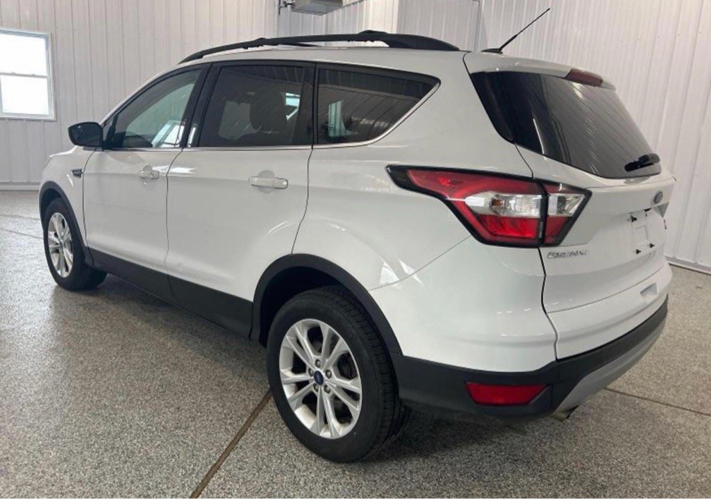 2018 Ford Escape Image 3