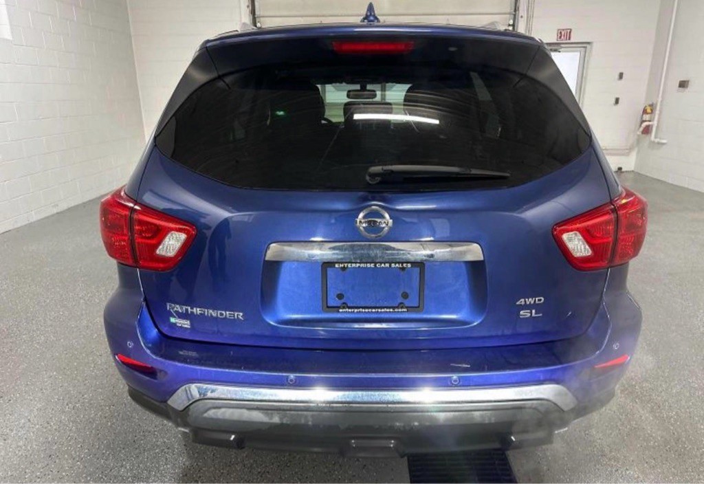 2019 Nissan Pathfinder Image 4