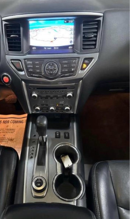 2019 Nissan Pathfinder Image 10
