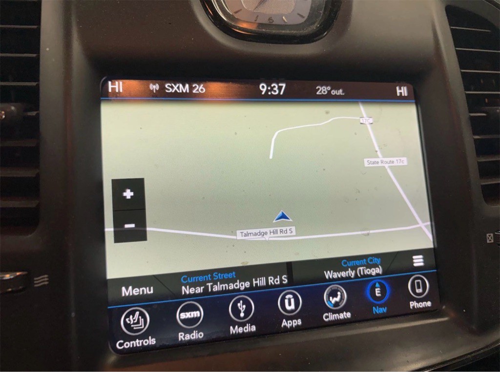 2018 Chrysler 300 Image 6