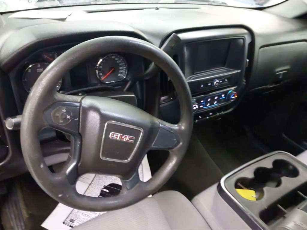 2017 GMC Sierra Image 3