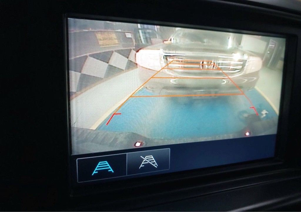 2017 GMC Sierra Image 4