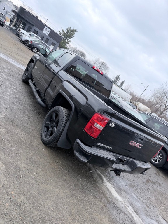 2017 GMC Sierra Image 7