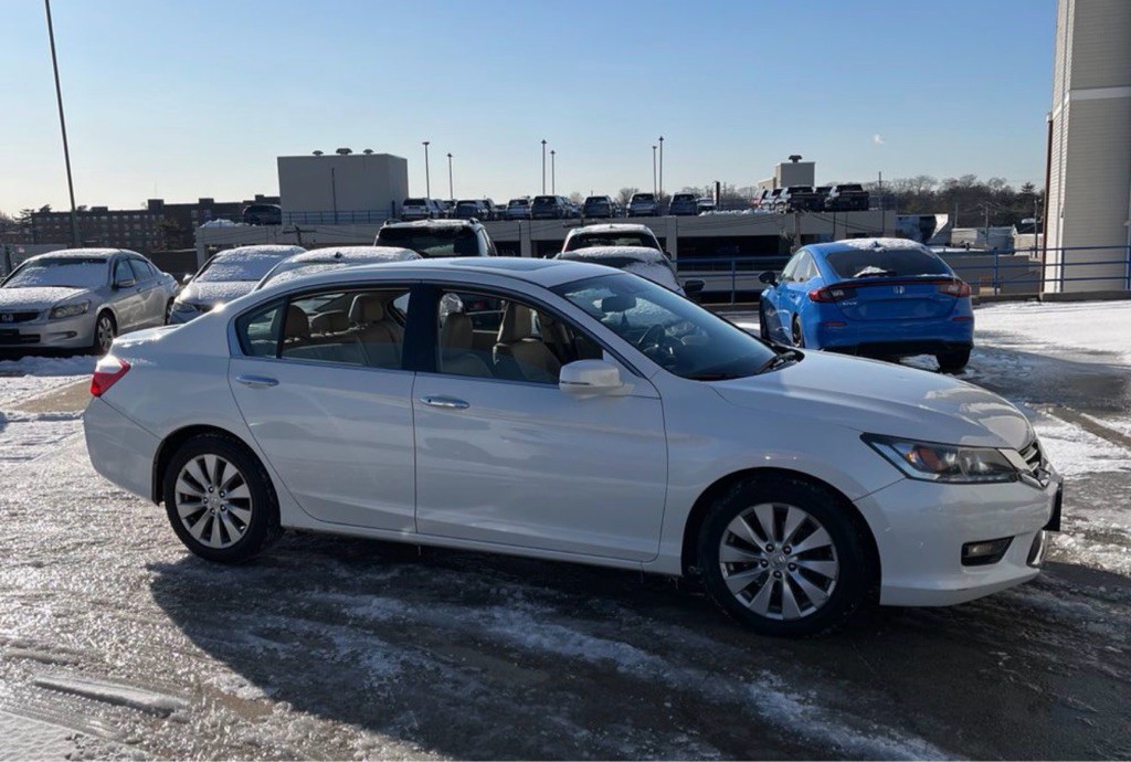 2014 Honda Accord Image 2