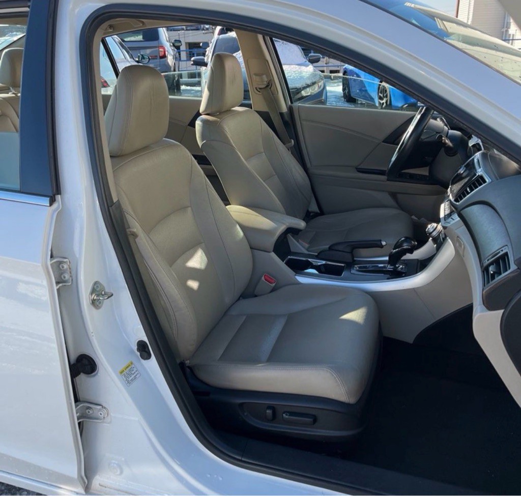 2014 Honda Accord Image 8