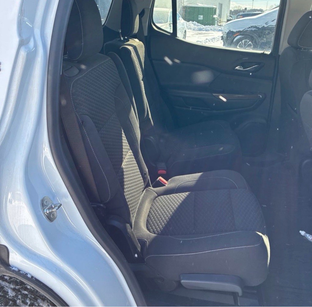 2019 GMC Acadia Image 9