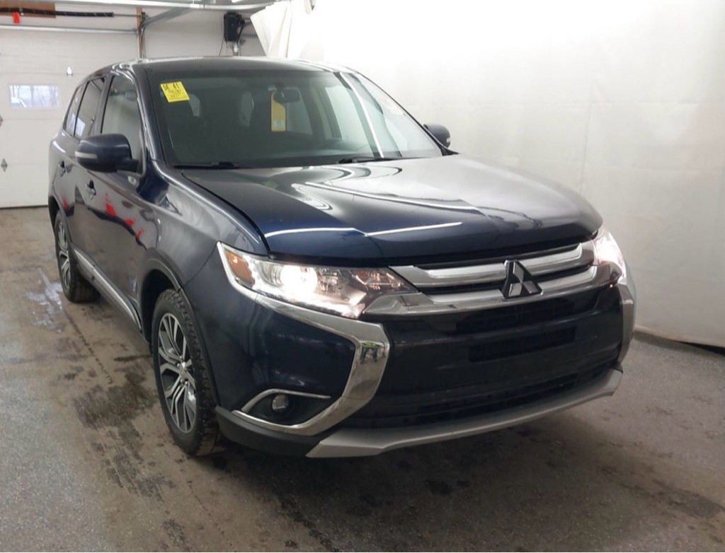 2017 Mitsubishi Outlander Image 5
