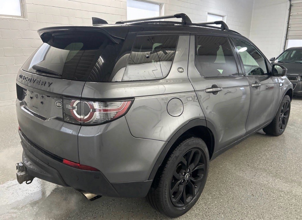 2018 Land Rover Discovery Sport Image 3