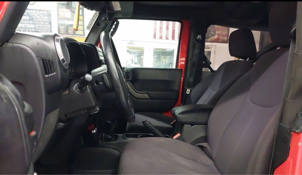 2013 Jeep Wrangler Image 3