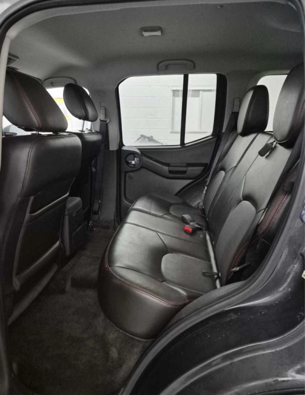2012 Nissan Xterra Image 6