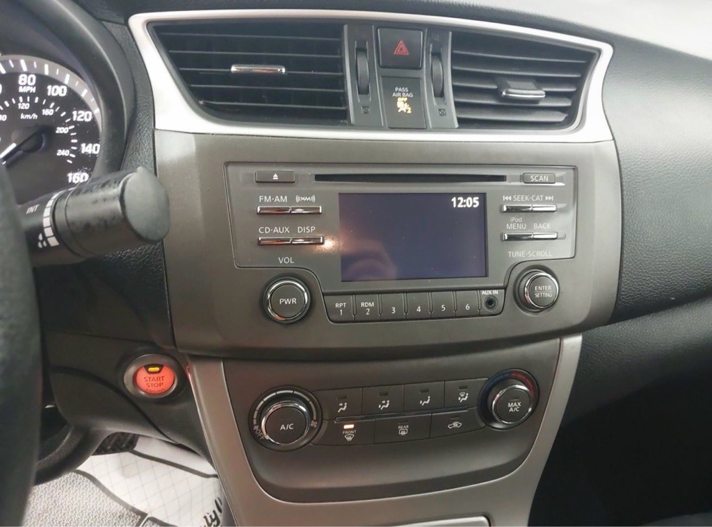 2013 Nissan Sentra Image 7