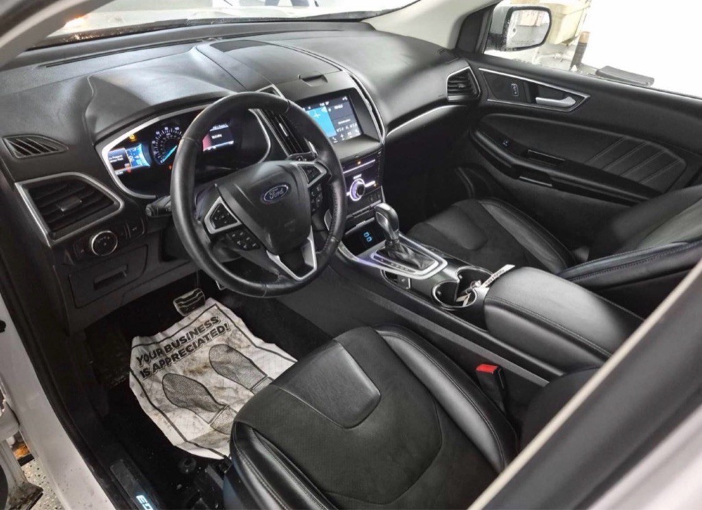 2017 Ford Edge Image 6
