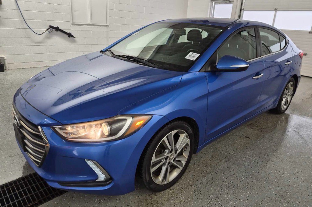 2017 Hyundai Elantra Image 1