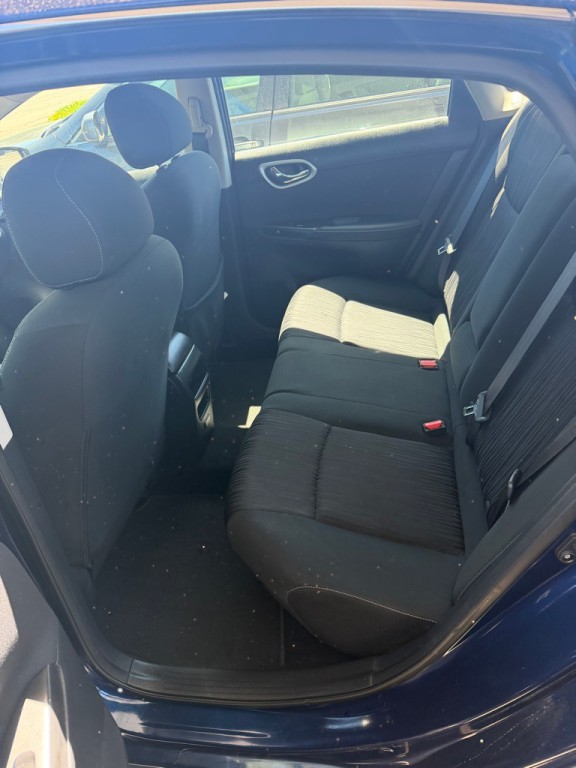 2019 Nissan Sentra Image 10