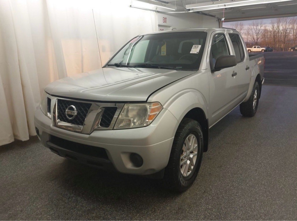 2014 Nissan Frontier Image 1
