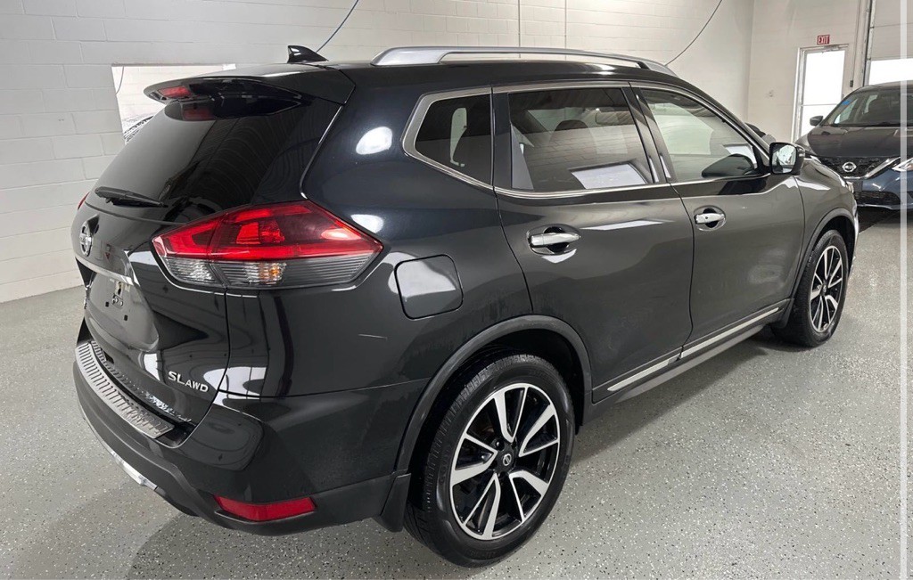 2018 Nissan Rogue Image 4