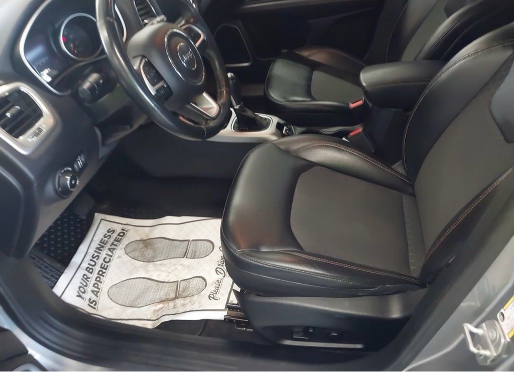 2018 Jeep Compass Image 3