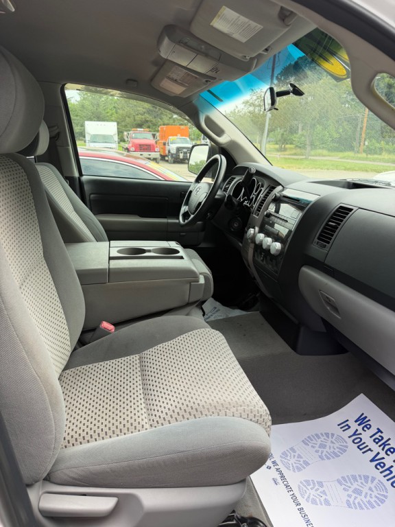 2010 Toyota Tundra Image 7