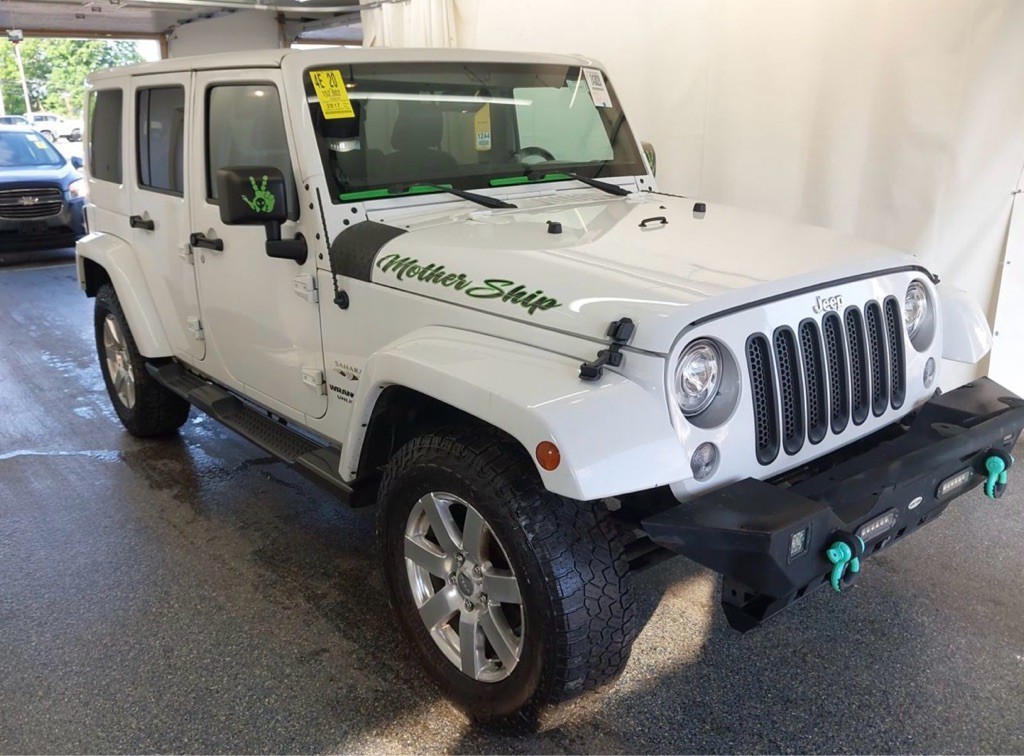 2017 Jeep Wrangler Unlimited Image 2
