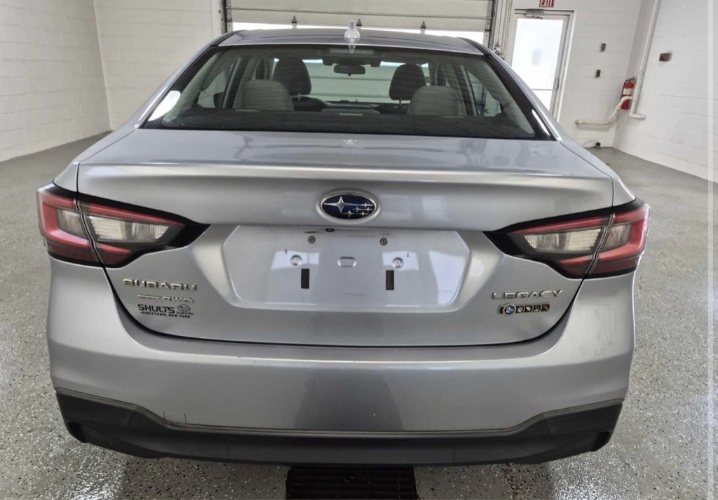 2020 Subaru Legacy Image 5