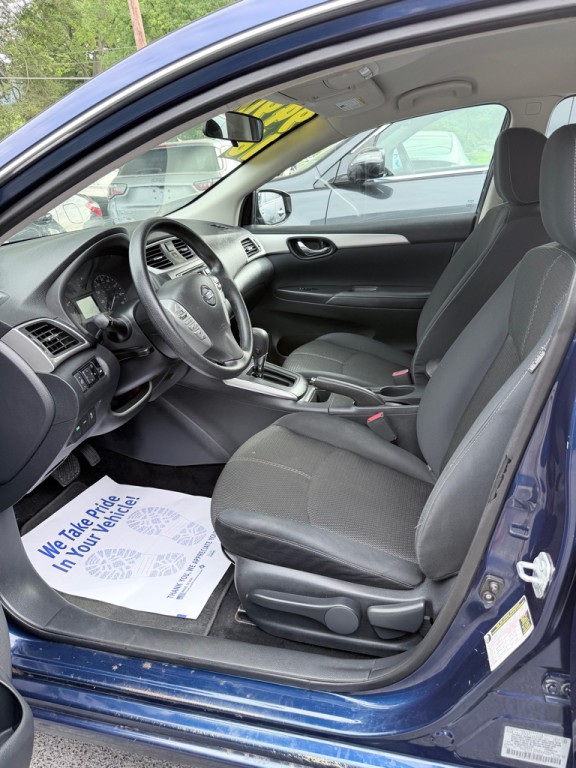 2016 Nissan Sentra Image 4