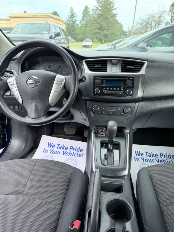 2016 Nissan Sentra Image 5