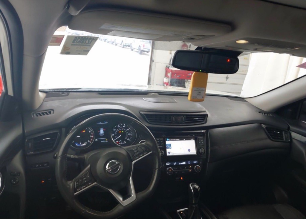2017 Nissan Rogue Image 6