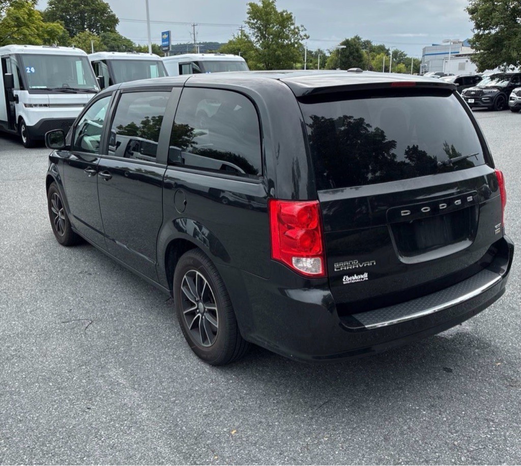 2018 Dodge Grand Caravan Image 3