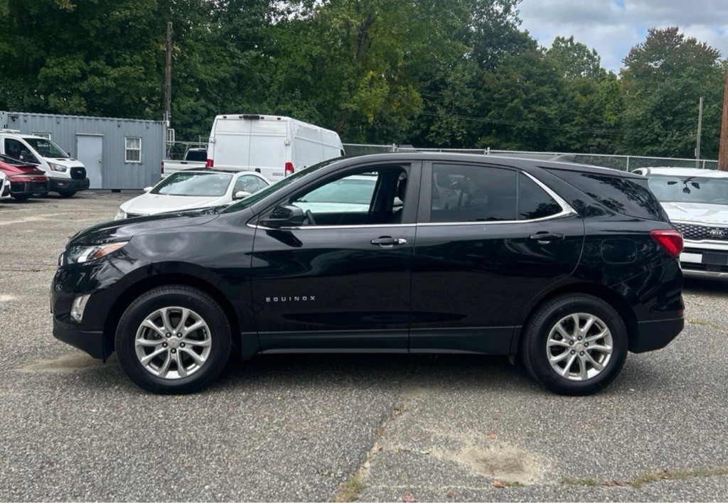 2021 Chevrolet Equinox Image 2