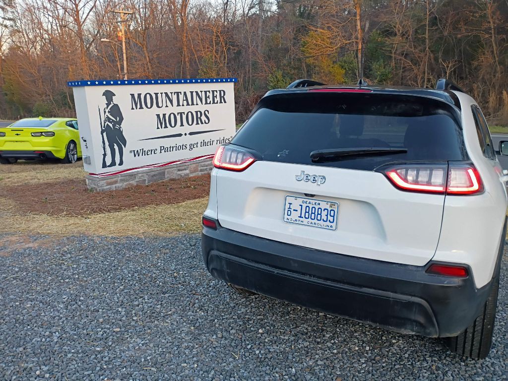 2019 Jeep Cherokee Image 10