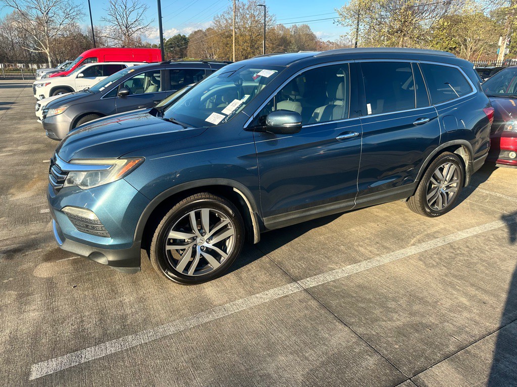 2016 Honda Pilot Image 1