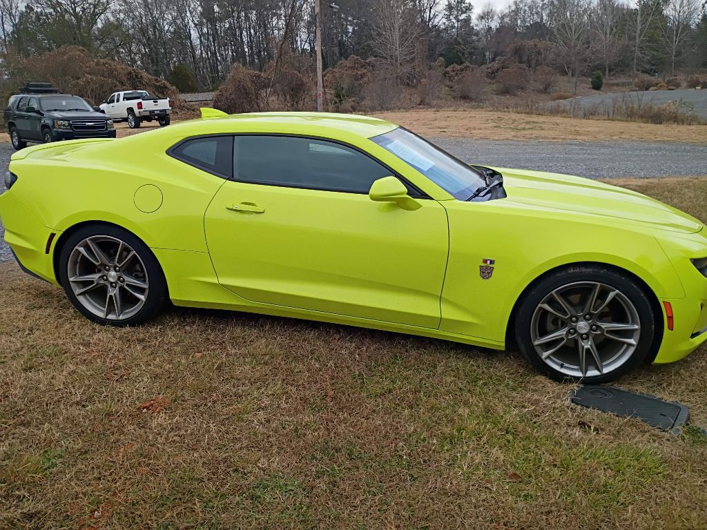 2019 Chevrolet Camaro Image 4