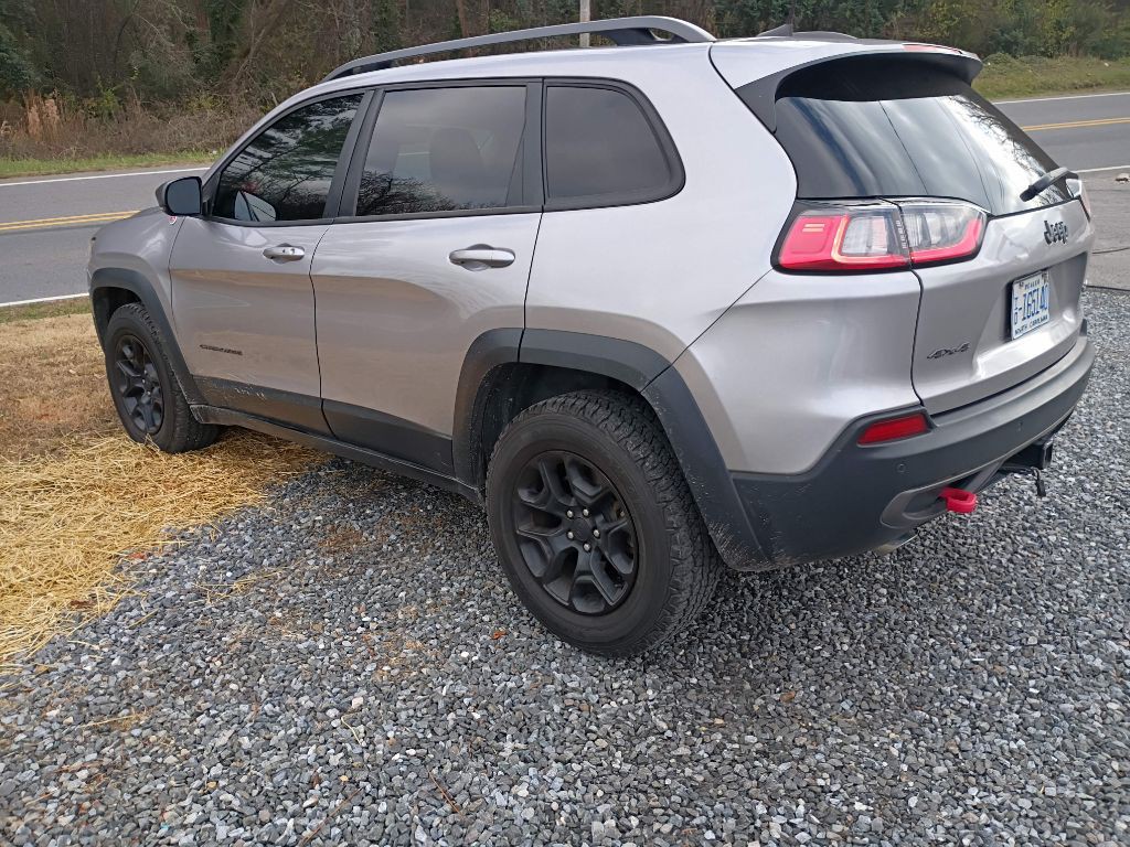 2019 Jeep Cherokee Image 6