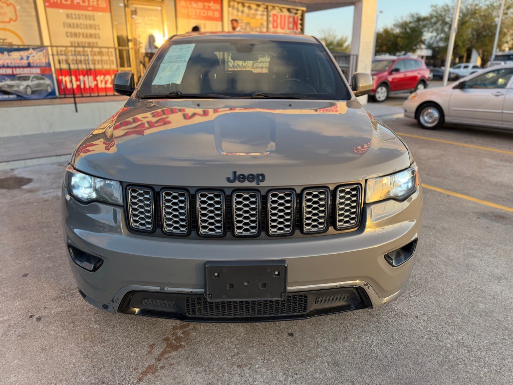 2021 Jeep Grand Cherokee Image 2
