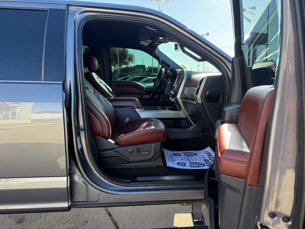 2022 Ford F-350 Image 4