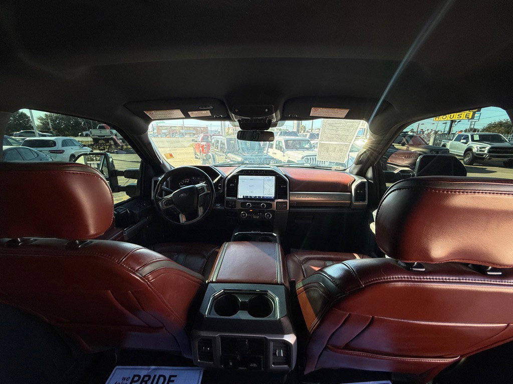 2022 Ford F-350 Image 9