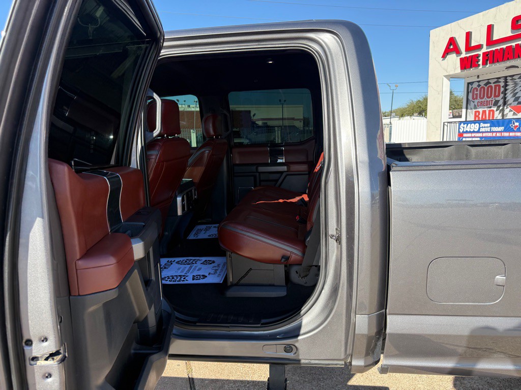 2022 Ford F-350 Image 22