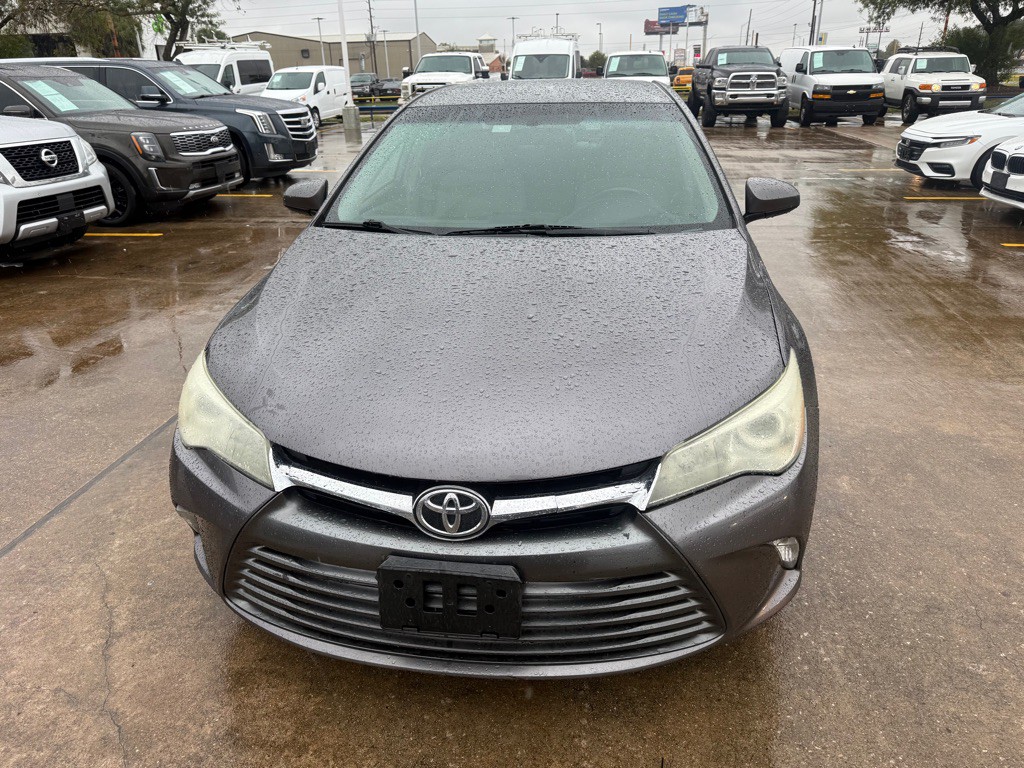 2015 Toyota Camry Image 3