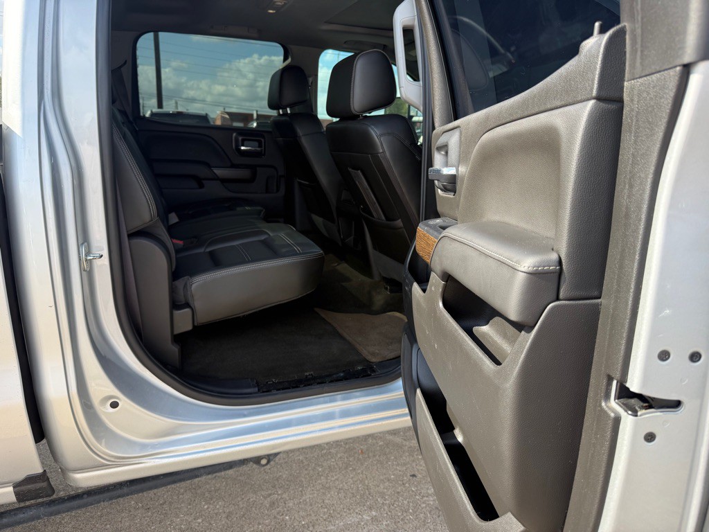 2017 GMC Sierra 2500 Image 10