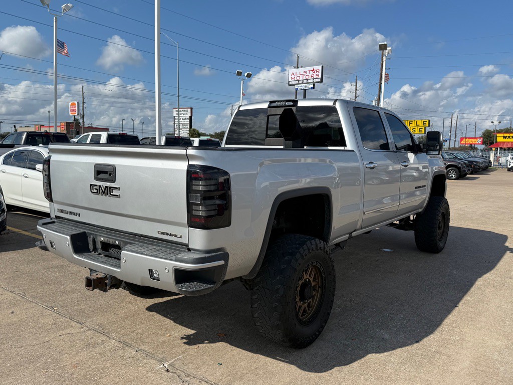 2017 GMC Sierra 2500 Image 17