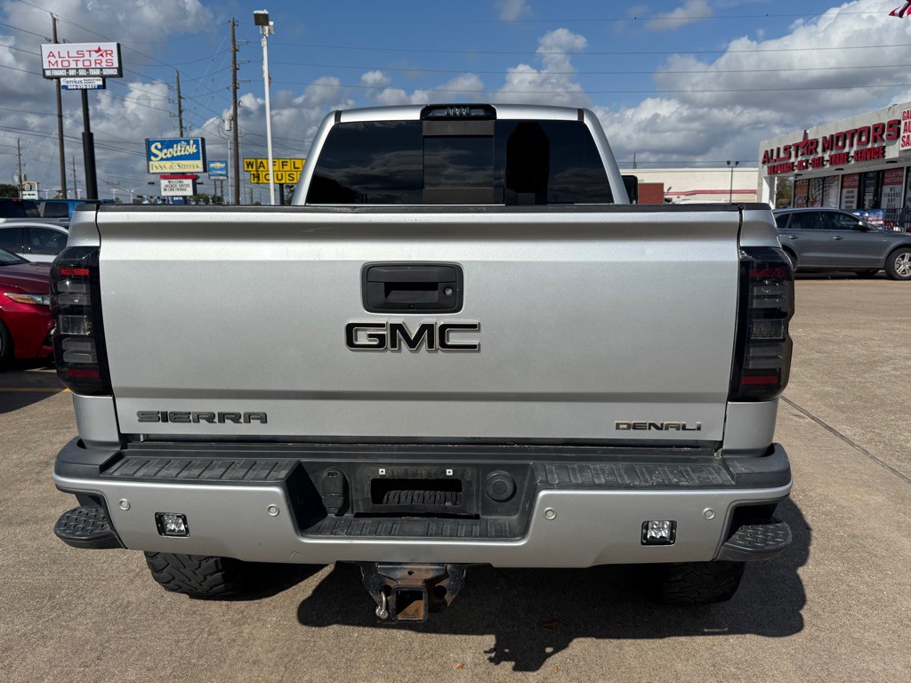 2017 GMC Sierra 2500 Image 18