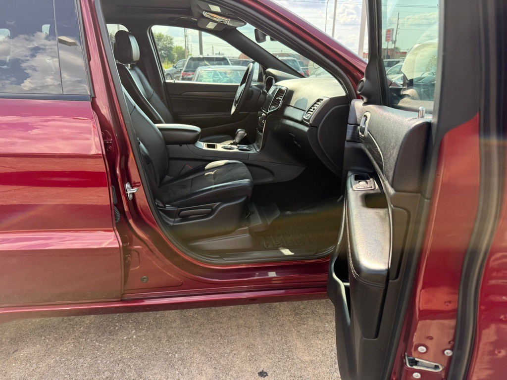 2019 Jeep Grand Cherokee Image 1