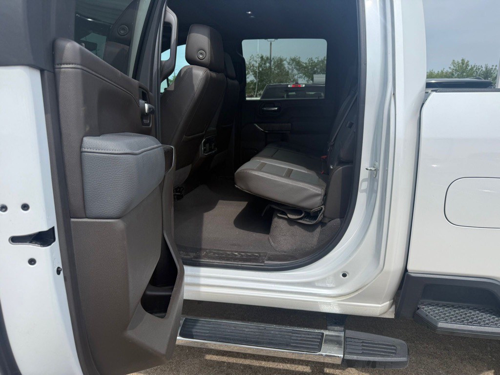 2021 GMC Sierra 2500 Image 13